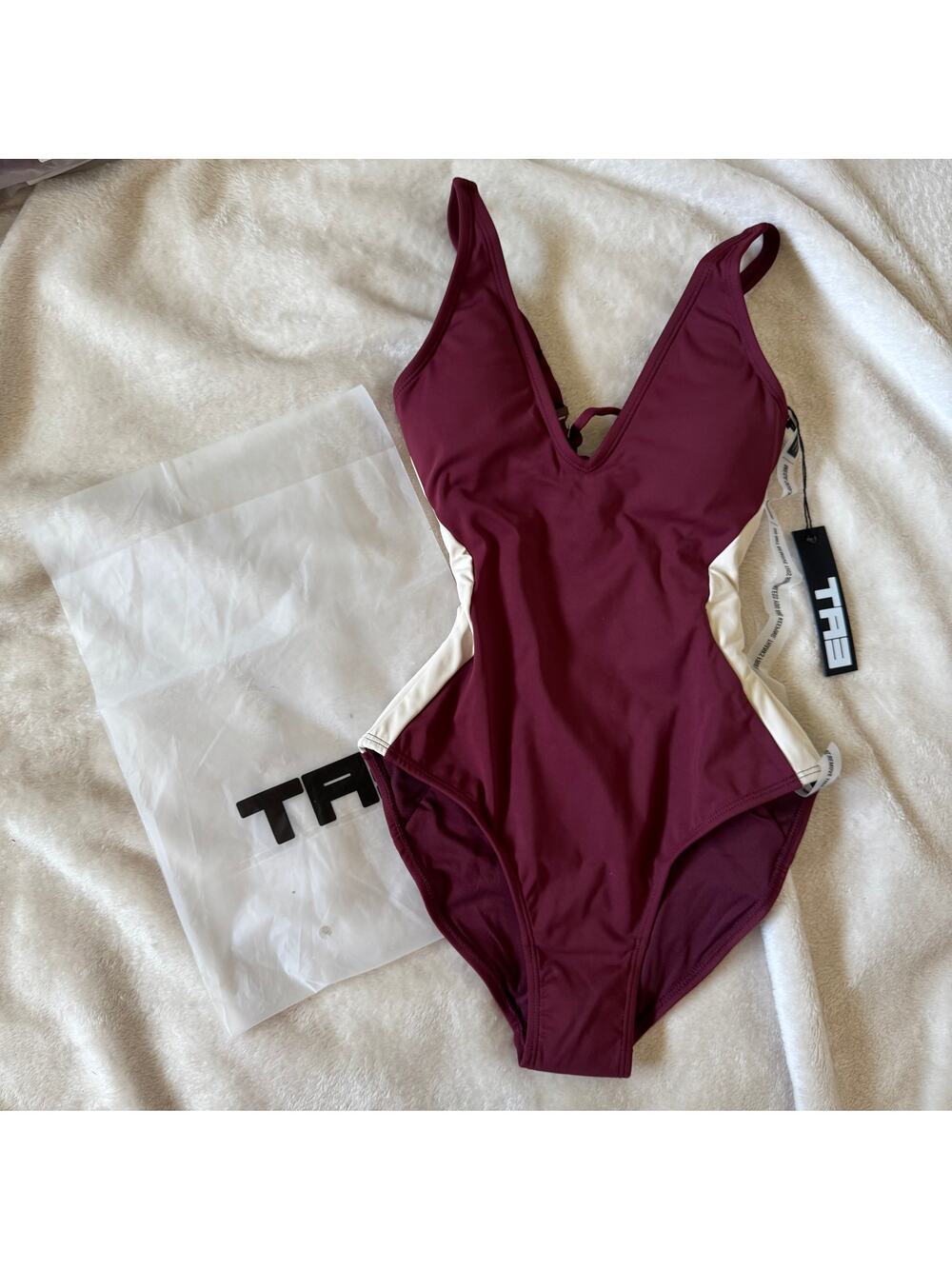 TA3 Dark Cherry Oat Plungey Contour Swimsuit Size XXS Short Bathing Suit